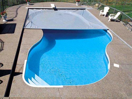 invernaggio_piscina